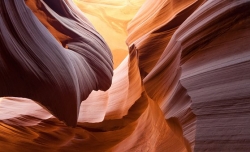 antelope-canyon-1128815__340.jpg