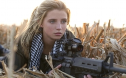 guns-hot-women_1920x1200.jpg